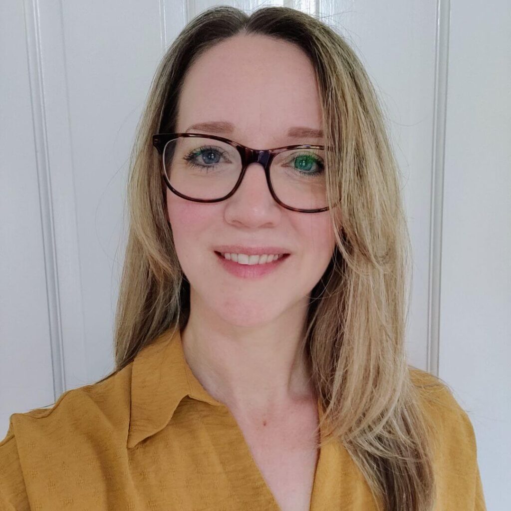 Laura Turner Bristol Midwife & hypnobirthing teacher