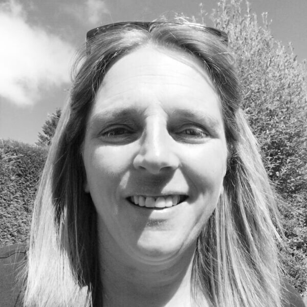 Midwife Belinda Hill teaching hypnobirthing in North Somerset