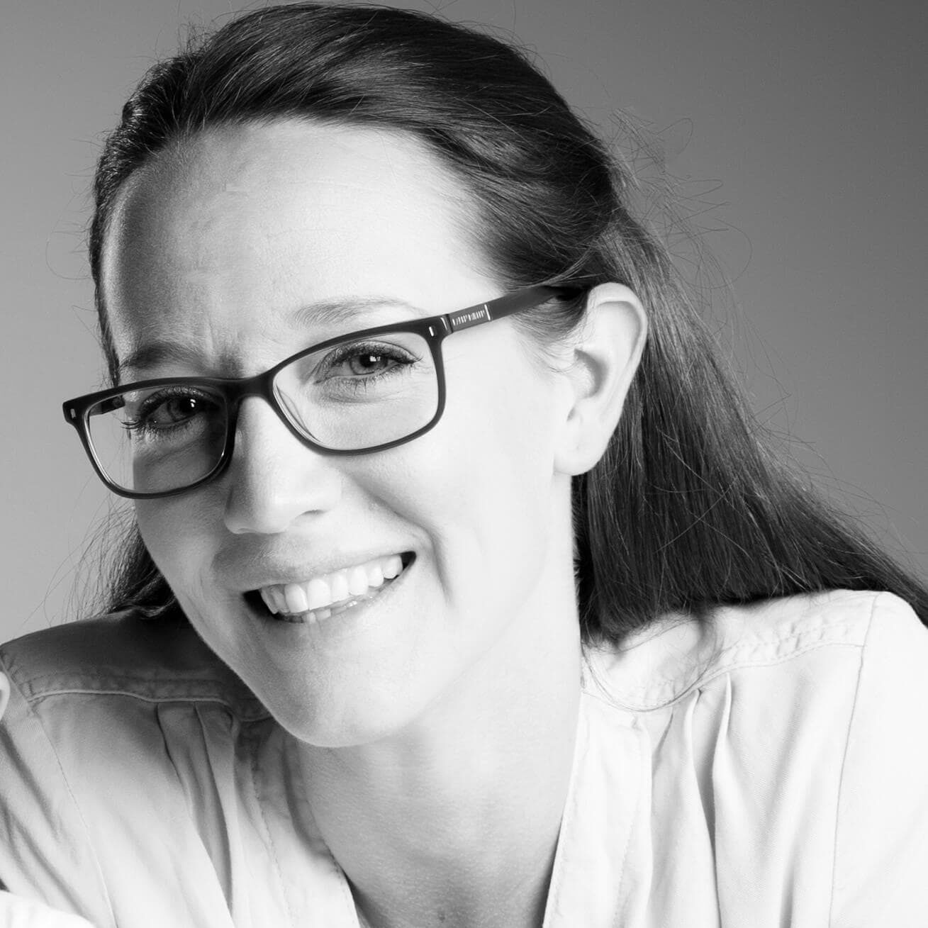 Midwife Laura Turner teaching antenatal classes in Bristol
